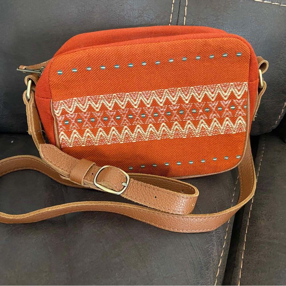 Mercado Global Purse